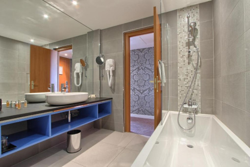 timhotel-opéra-blanche-fontaine-4